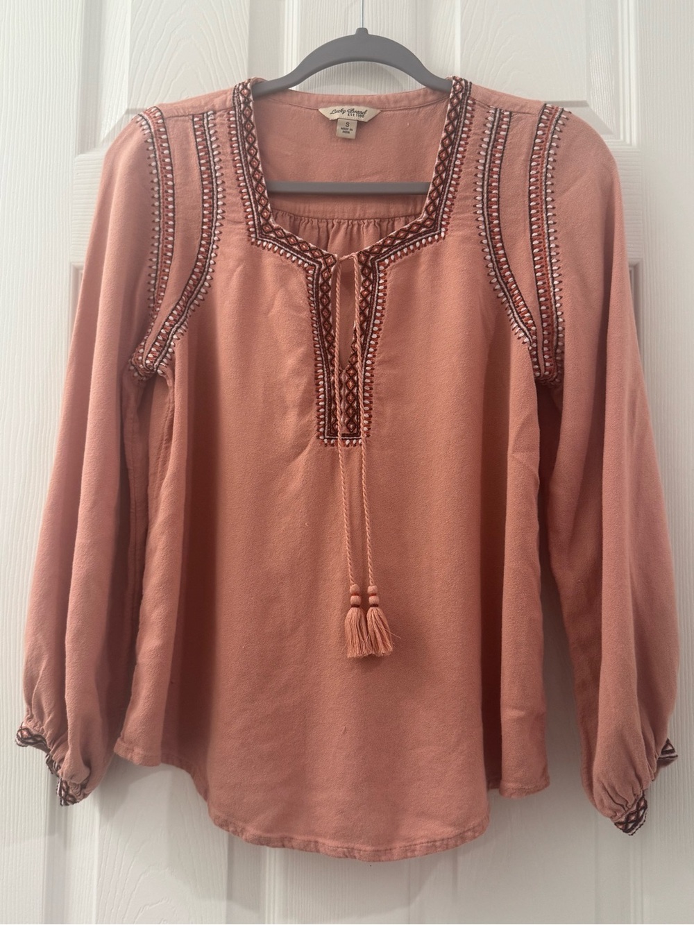 Lucky Brand Embroidered Tassel Boho Peasant Blouse Dusty Rose Size Small
